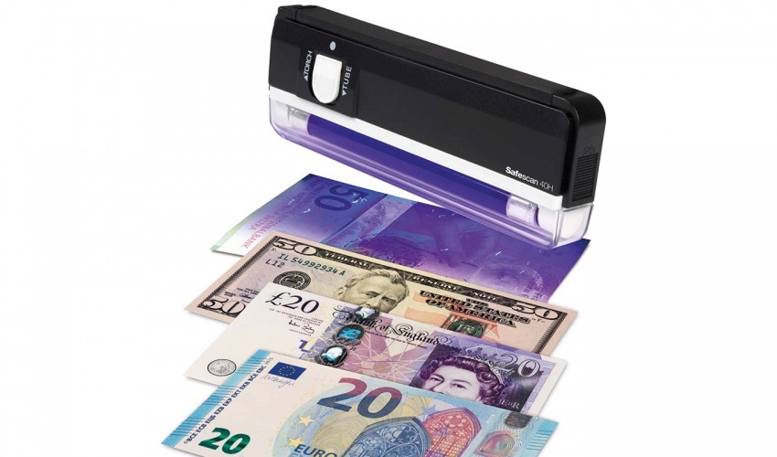 Safescan 40H Portable UV Banknote Detector